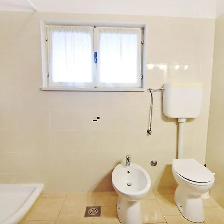 Silva-unterkunft Im Erdgeschoss, 2 Schlafzimmer, Garten Apartment *